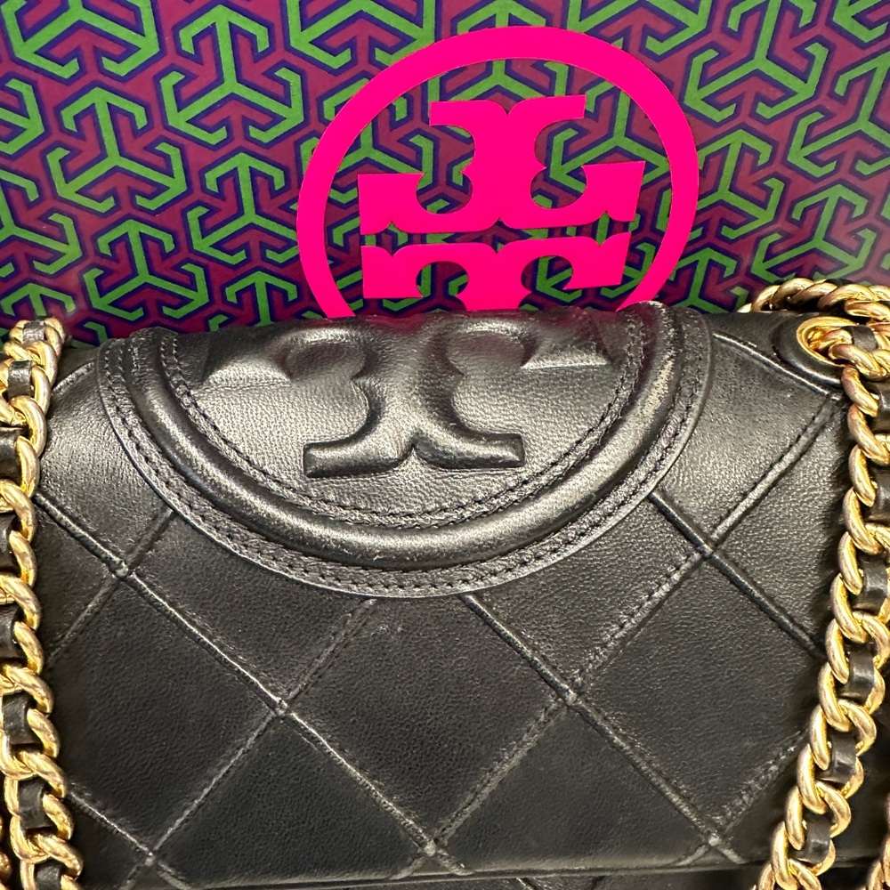 Tory Burch Black Quilted Shoulder Bag with Gold Chain